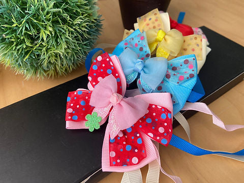 Double N Daisy Bows
