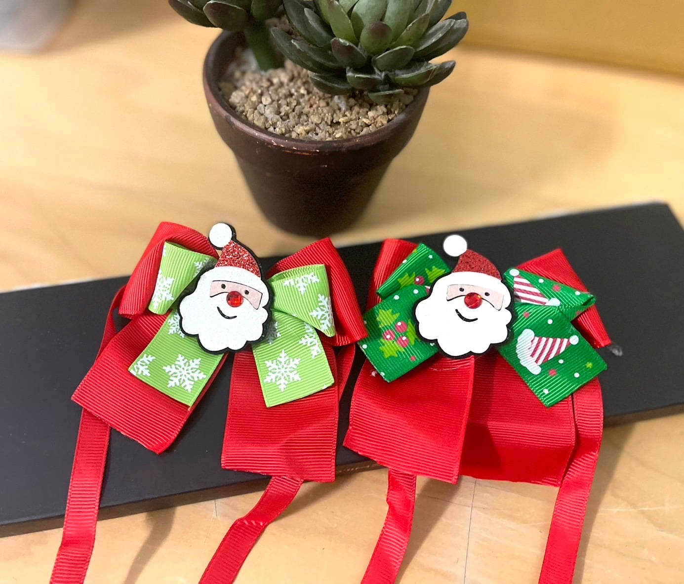 500 Christmas Bow Bundles