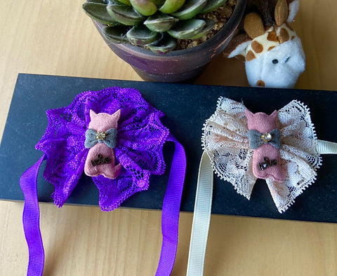"Angel" lace Bows